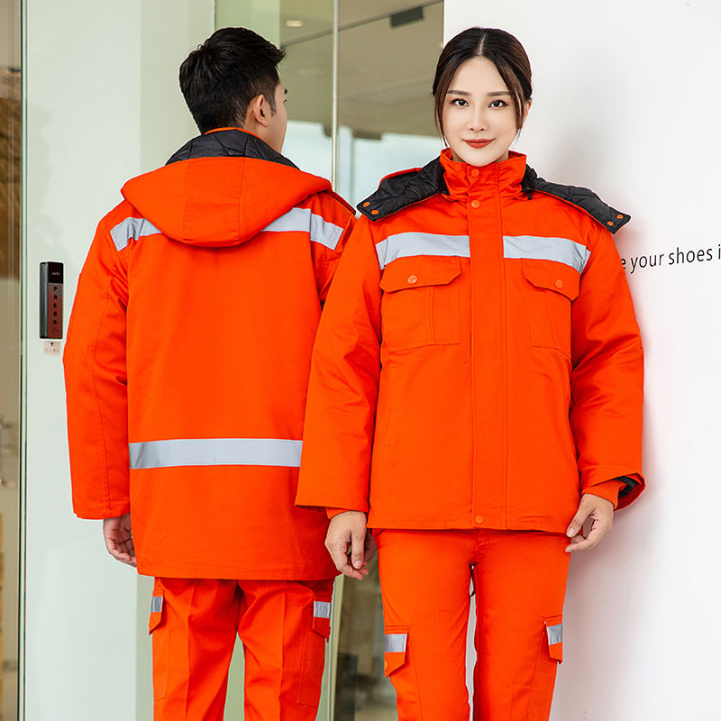 灰反環衛棉服
